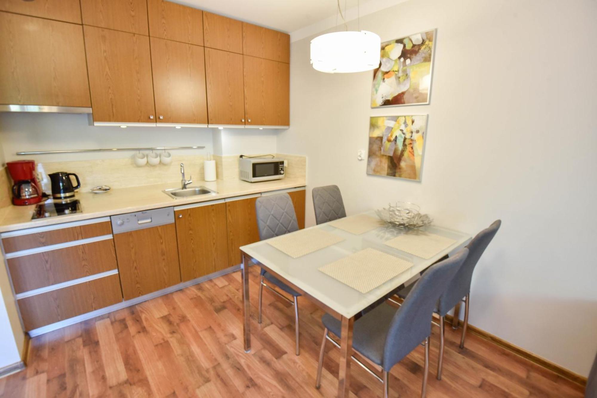 Apartamenty Mistral Z Parkingiem - Promenada & Morze - Apartamenty Na Wyspie 斯维诺乌伊希切 外观 照片