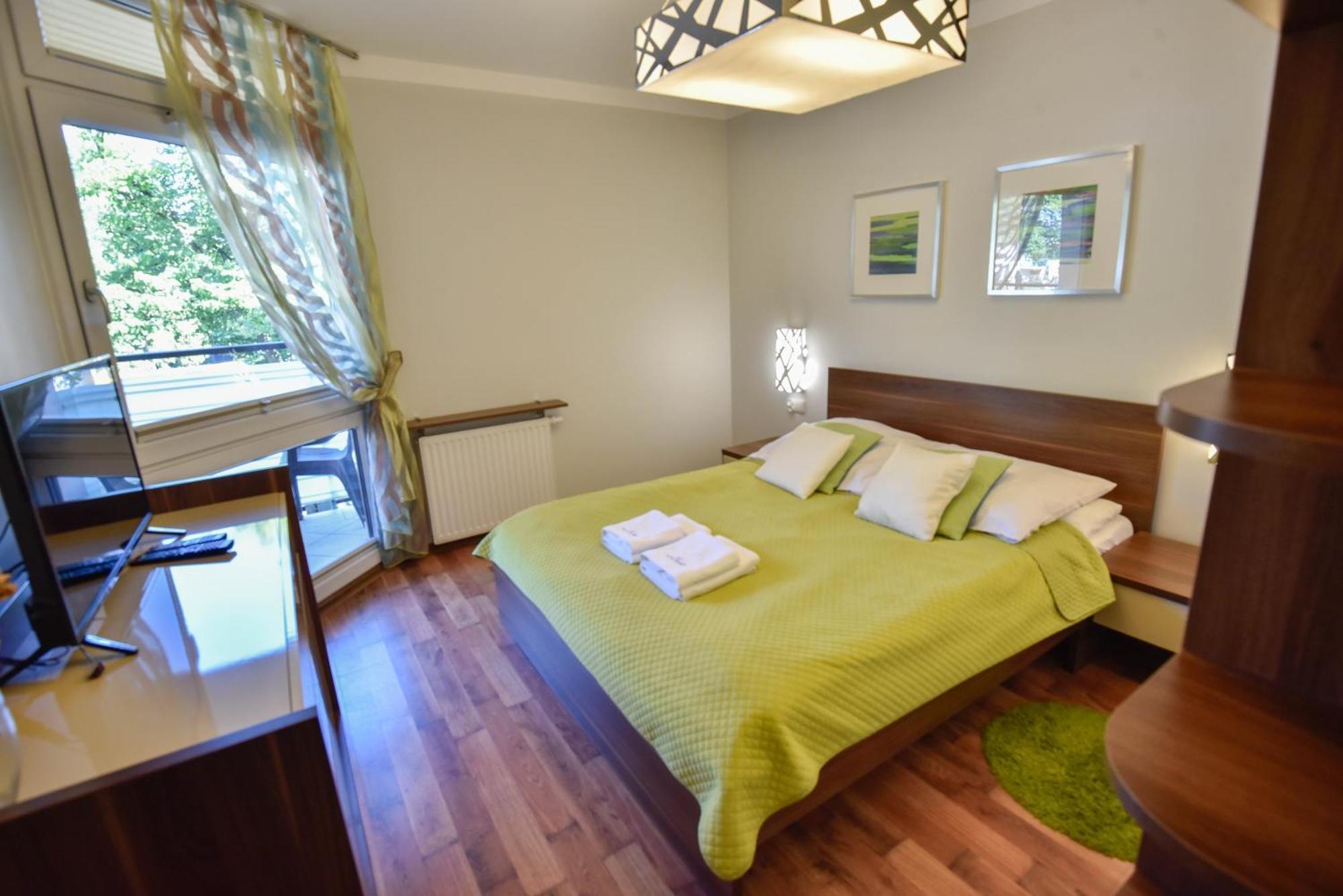 Apartamenty Mistral Z Parkingiem - Promenada & Morze - Apartamenty Na Wyspie 斯维诺乌伊希切 外观 照片