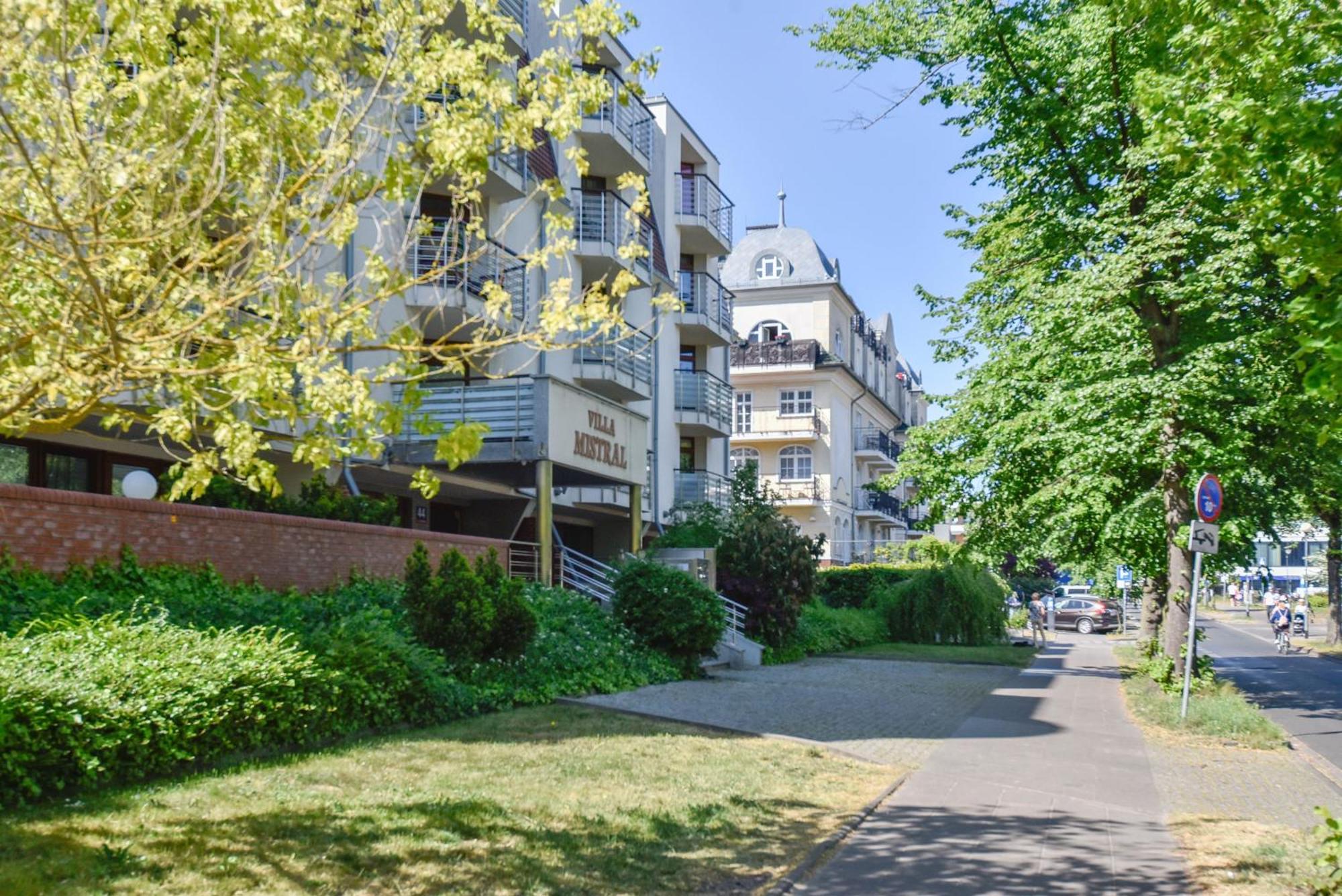 Apartamenty Mistral Z Parkingiem - Promenada & Morze - Apartamenty Na Wyspie 斯维诺乌伊希切 外观 照片