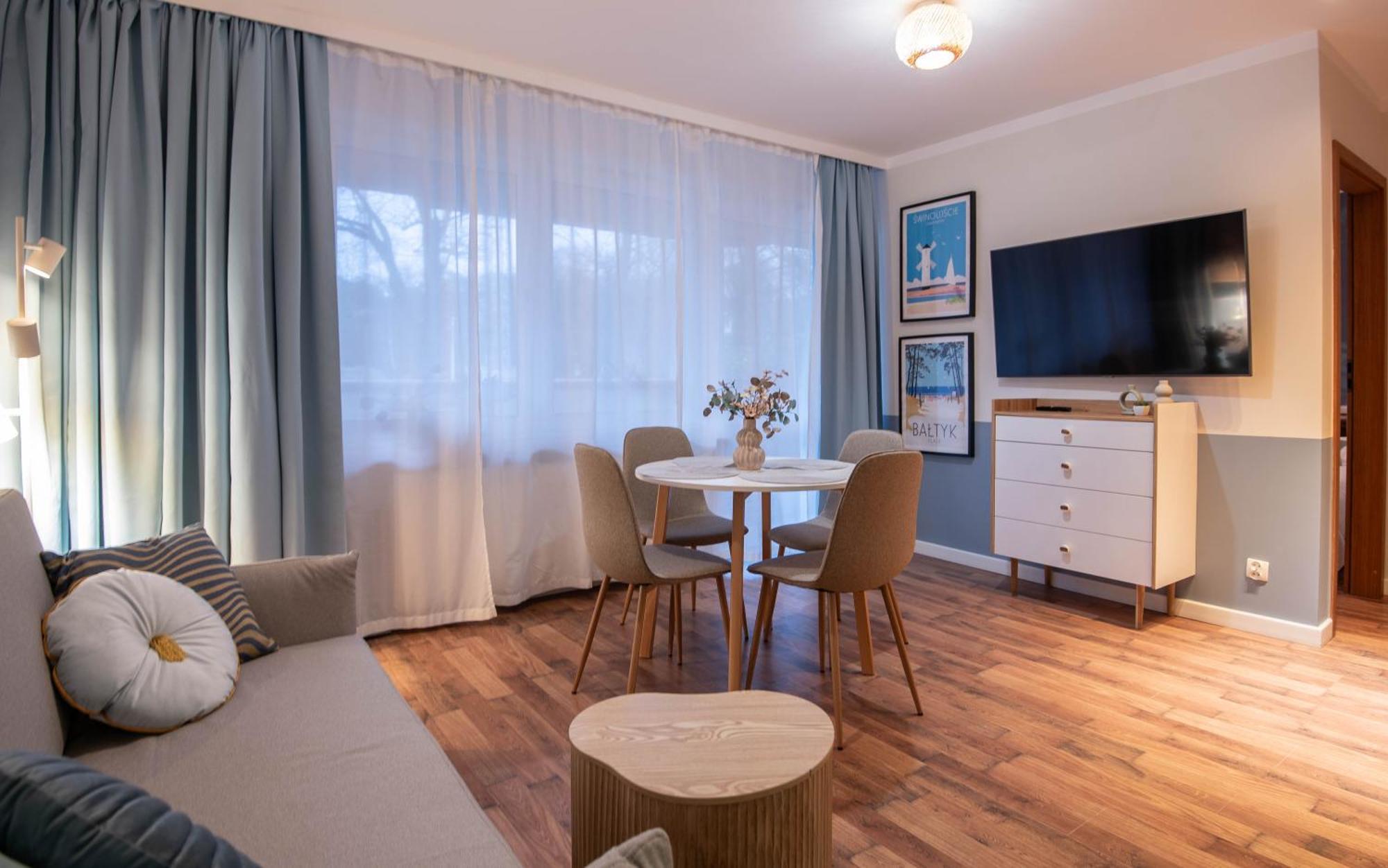 Apartamenty Mistral Z Parkingiem - Promenada & Morze - Apartamenty Na Wyspie 斯维诺乌伊希切 外观 照片